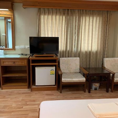Imperial Sakon Hotel สกลนคร ภายนอก รูปภาพ