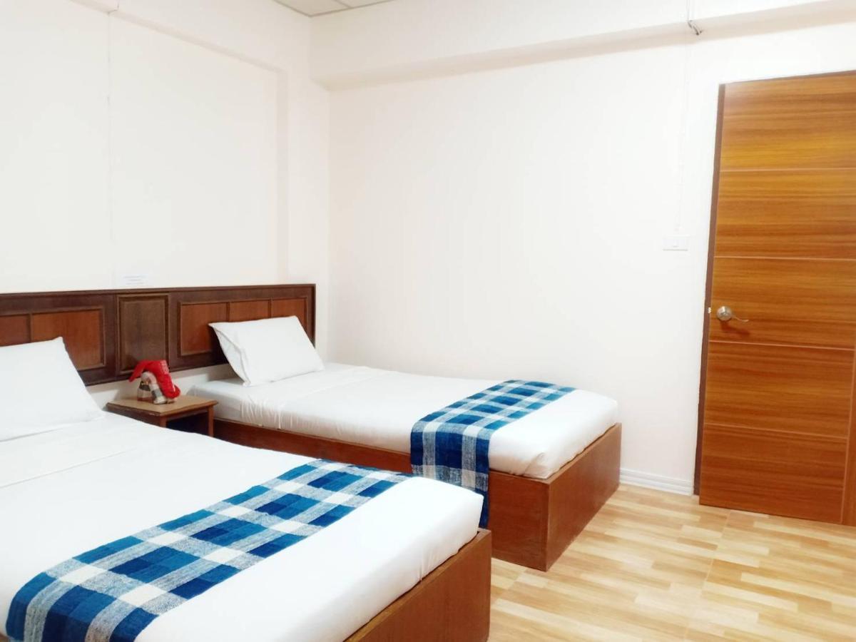 Imperial Sakon Hotel สกลนคร ภายนอก รูปภาพ